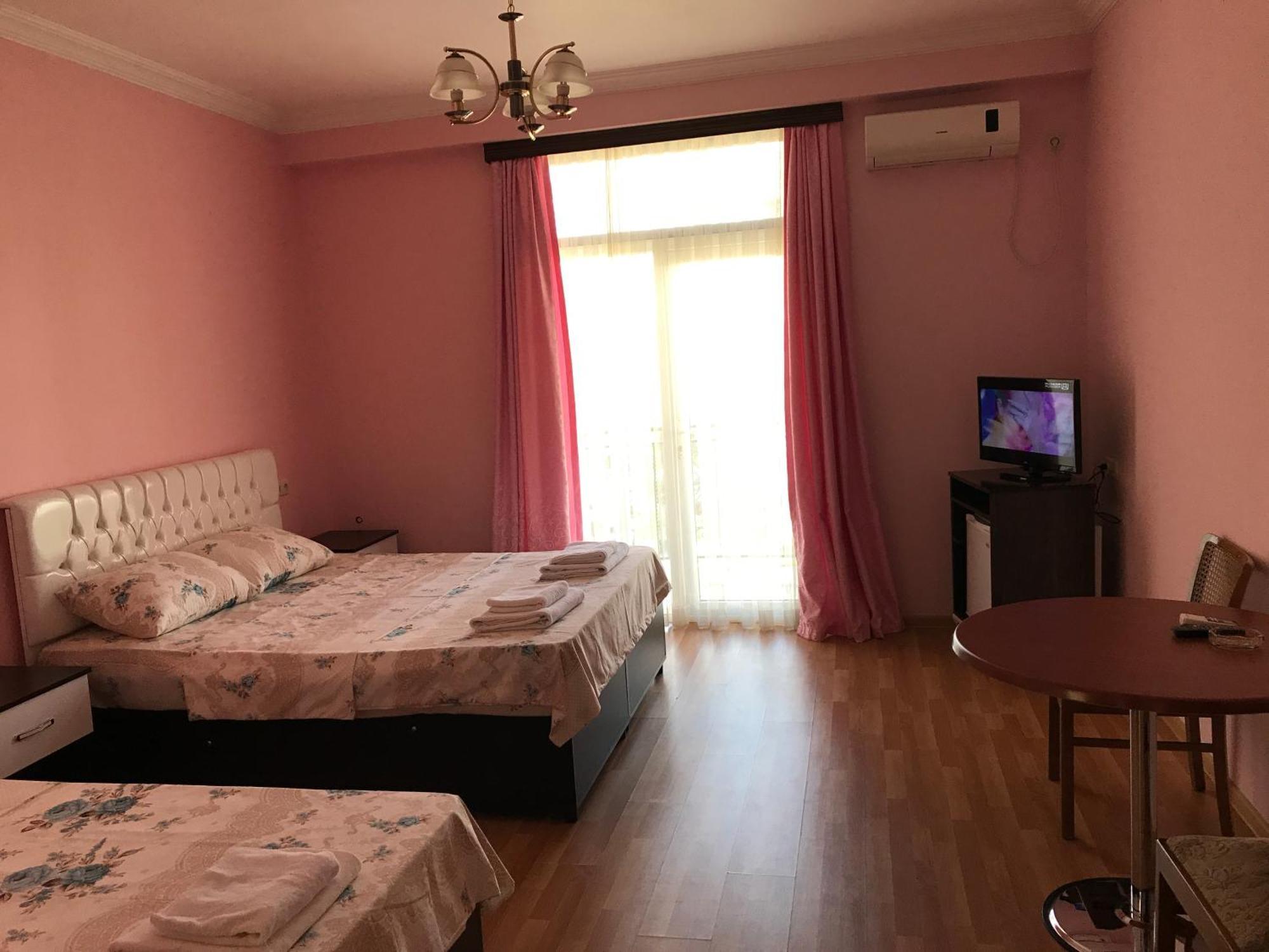 Hotel Eurasia Batumi Cameră foto